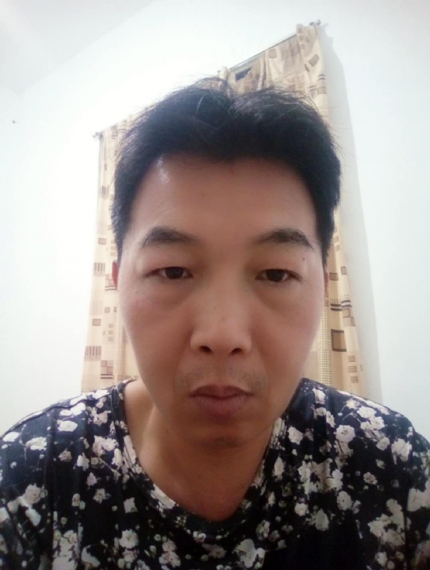 繁华哀伤的第一张照片--连城相亲网