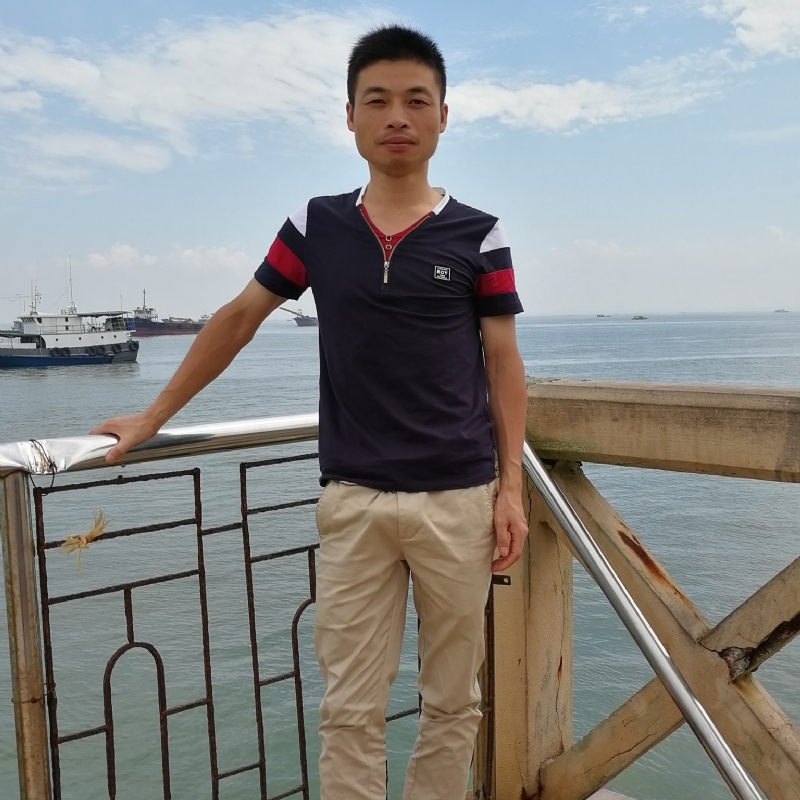 一个人的等待的第一张照片--连城相亲网