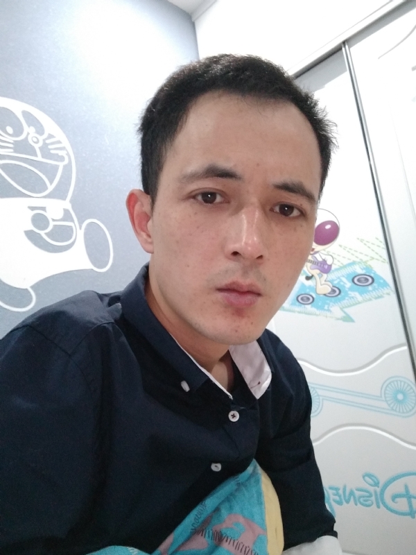 容晨的第一张照片--连城相亲网
