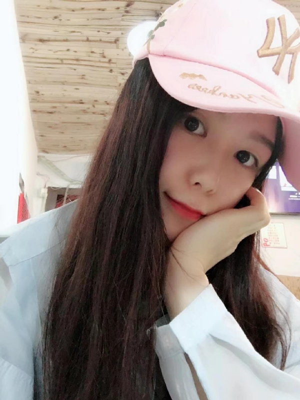 丹丹的第一张照片--连城相亲网