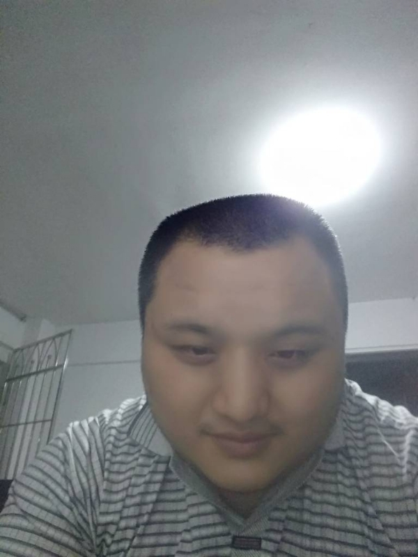我在机场等艘船的第一张照片--连城相亲网