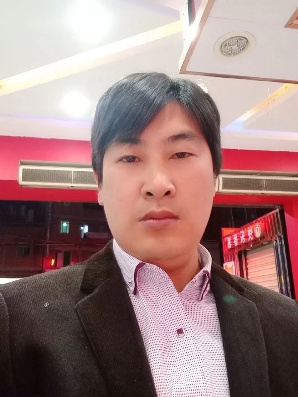 奔跑的第二张照片--连城相亲网
