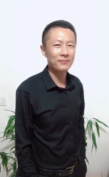 地huhi的第一张照片--连城相亲网