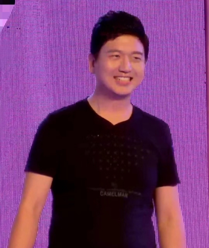 风继续吹的第一张照片--连城相亲网