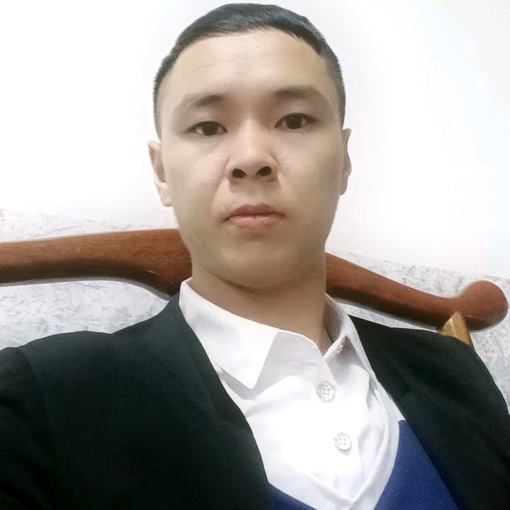 冷漠的第一张照片--连城相亲网