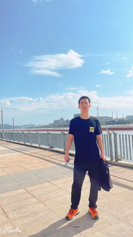 小螃蟹的第一张照片--连城相亲网