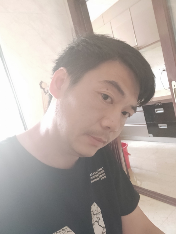 漫步的第一张照片--连城相亲网