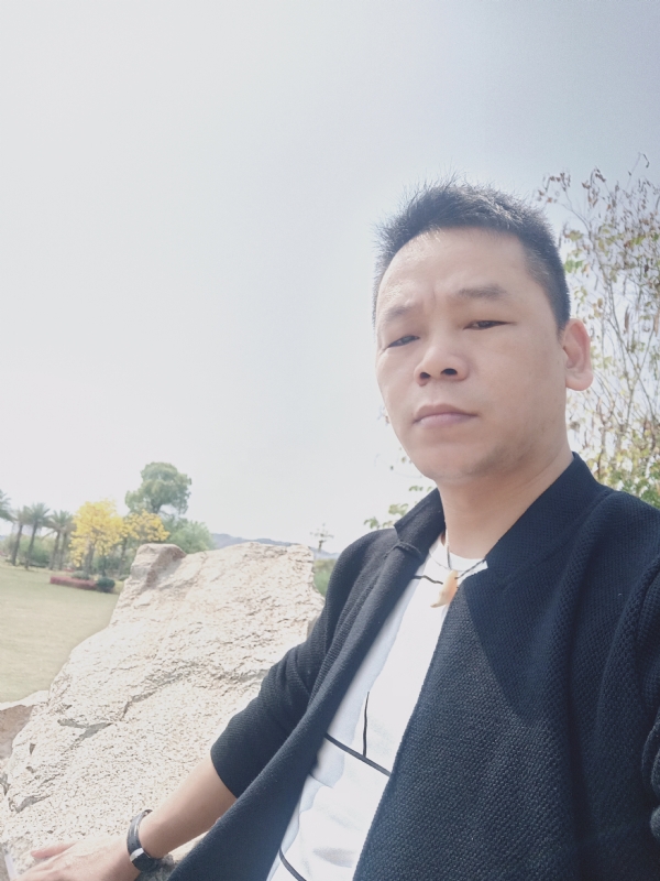 受伤的人的第一张照片--连城相亲网