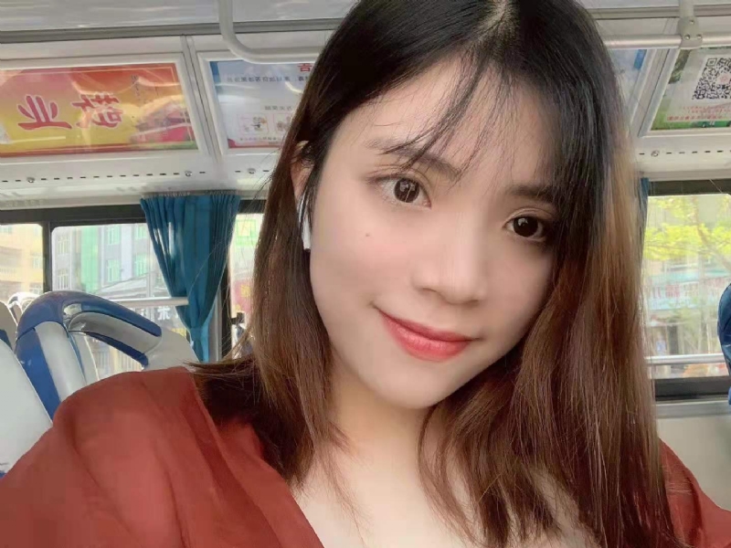 小眼睛的第一张照片--连城相亲网