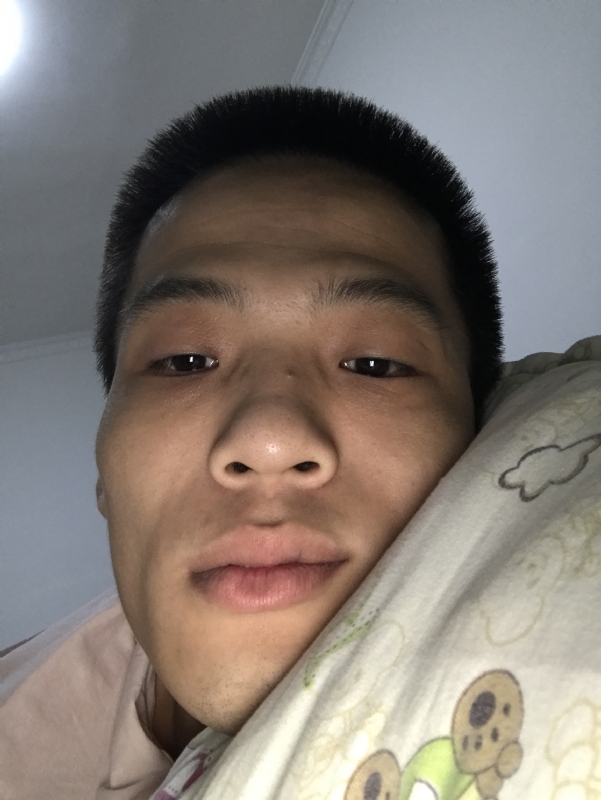 直男的第一张照片--连城相亲网