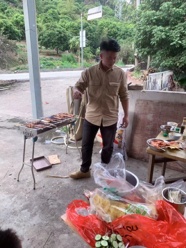 你黑我哟的第一张照片--连城相亲网