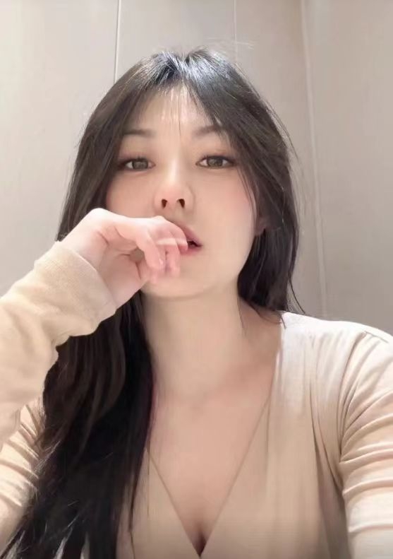 勾人心魂大美人的第一张照片--连城相亲网